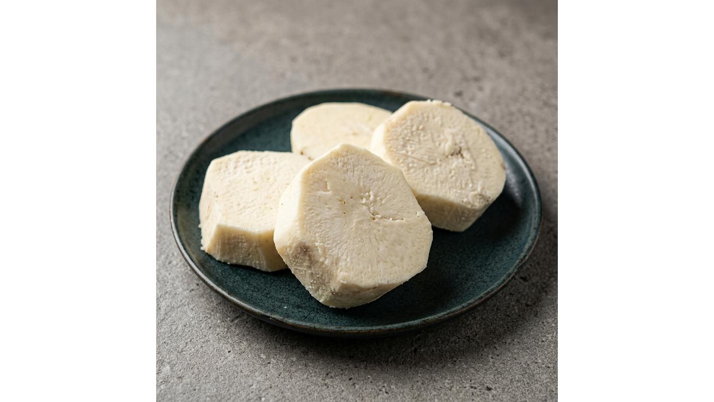 Boiled Yams With Sauce Of Choice